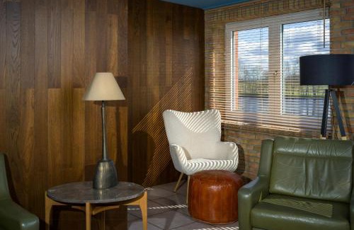 Suderstapel House | Stylish Apartment Zander On The Eider River Bend