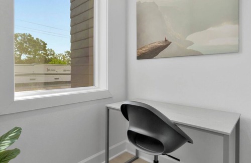 Tampa Heights House | Stylish, Bright & Cozy ~ 4 mins to Downtown Tampa, free Parking