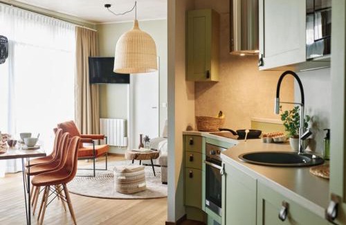 Maubray House | Stylish Bungalow Near Forest