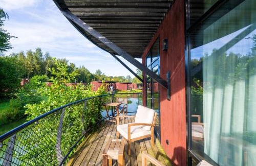 Maubray House | Stylish Bungalow Near Forest
