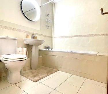 Ringsend Apartment | Stylish Central Apt At Aviva