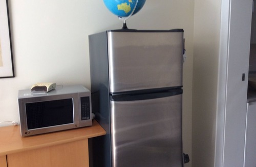 Bardwell Valley Apartment | Stylish, close to Airport and St George Hospital