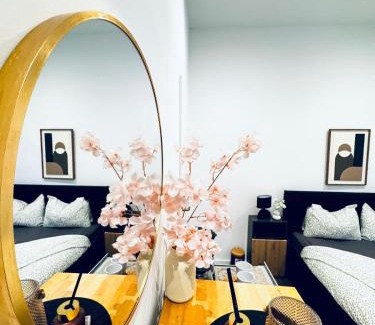 Klosterneuburg Apartment | Stylish & Comfy 1BR Apartment Very Central