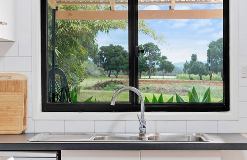Cudgen House | Stylish cottage with Farm & CO. farm and shop access—ideal for relaxing or exploring.