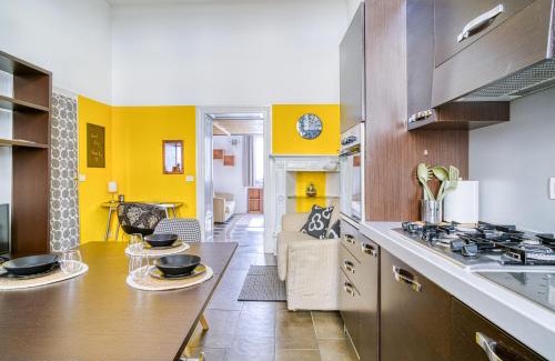 Navigli Apartment | Stylish Duplex on Two Levels 15 Mins from Duomo