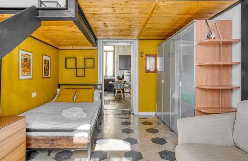 Navigli Apartment | Stylish Duplex on Two Levels 15 Mins from Duomo