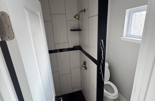 Collingdale House | Stylish, Family Friendly Collingdale Home, Near Philly, Fireplace, Parking, WiFi