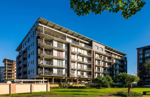 Durban Point Apartment | Stylish Gem in East Point 19