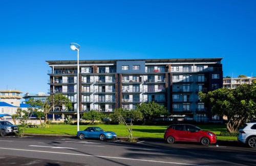Durban Point Apartment | Stylish Gem in East Point 19