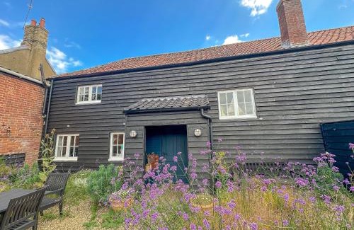 North Walsham House | Stylish Hayloft sleeping 4 on Norfolk Broads