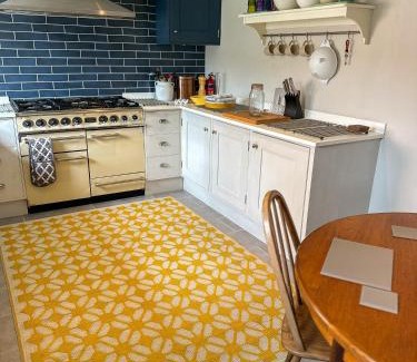 North Walsham House | Stylish Hayloft sleeping 4 on Norfolk Broads