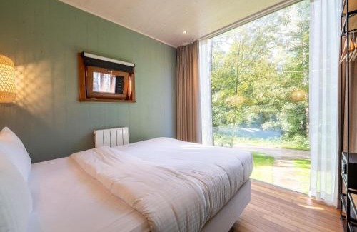 Maubray House | Stylish Loft with Sauna