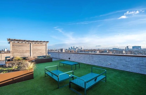 Haggerston Apartment | Stylish Modern Apartment Near Victoria Park