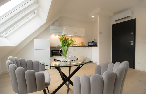 Wieden Apartment | Stylish & Modern Apartment