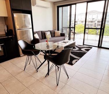 Braddon Apartment | Stylish, Modern, Cute as a Button - Braddon CBD