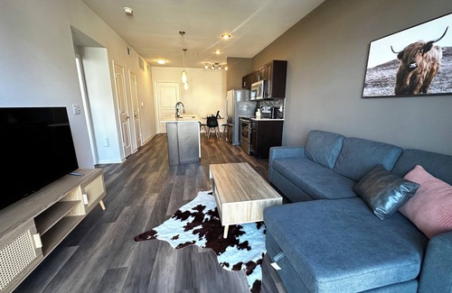 North Burnet Apartment | Stylish stay at the Domain