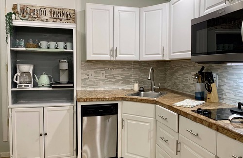 Colorado Springs Apartment | Stylish Studio in Old Colorado City-Shops and Dining Only Steps Away!