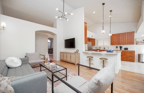 Pecos West House | Stylish & Sunny with Heated Pool in the Foothills!
