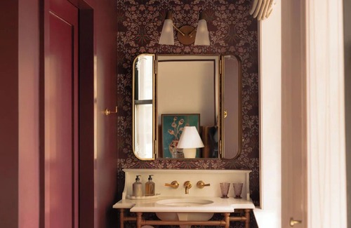 Gateway District Hotel | Stylish Superior Queen Room, Fidelity Hotel, Next to Rocket Mortgage FieldHouse