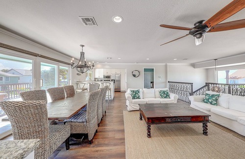 Key Allegro House | Stylishly Remodeled Home w/Canal Views & Private Deck - Near Beach