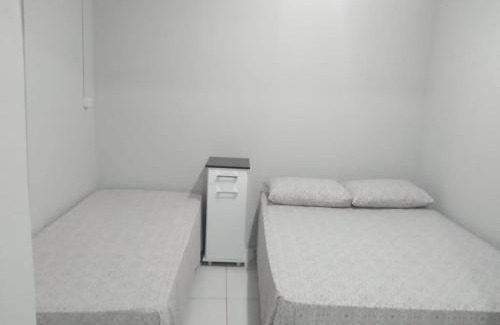 Sao Pedro Apartment | Suíte para até 4 pessoas com ar condicionado