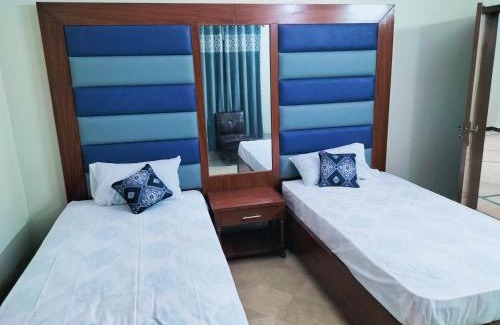 Gulshan-e-Iqbal Hotel | Subhan Palace Guest House