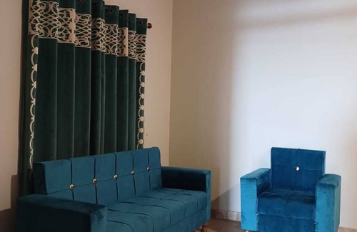Gulshan-e-Iqbal House | Subhan Palace Guest House Karachi
