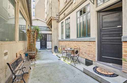 Strasbourg -Saint-Denis Apartment | Sublim Apartement Center of Paris