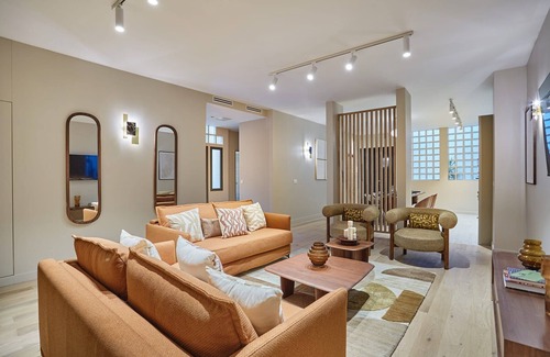 Quartier de la Porte-Saint-Denis Apartment | Sublim Apartment 3 Bedrooms Center of Paris
