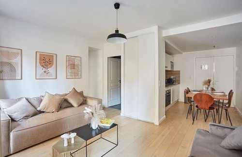 4th Arrondissement Apartment | Sublim Apartment Le Marais Center of Paris