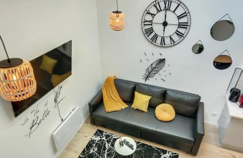 Saint-Quentin Apartment | Sublime appart rénové duplex centre ville 4pers wifi