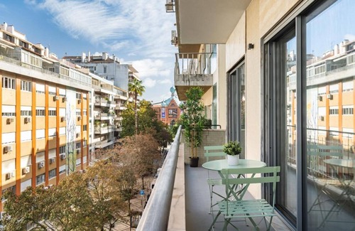 Lisbon Old Town Apartment | Succeed Campo Pequeno Apartments