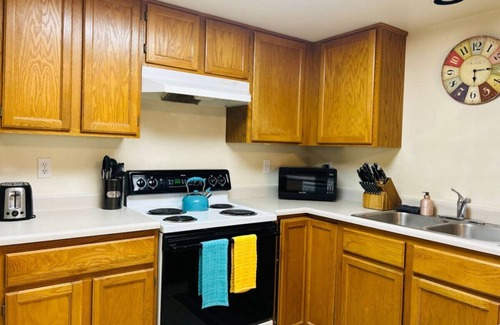 Meridian House | Sugar Shack in Downtown Meridian