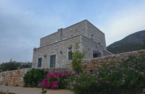 Omales Apartment | Sugar Stone House