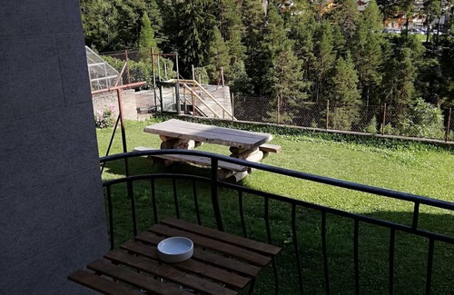 Premadio Apartment | Suggestive frescoed apartment in the Bormio-Bagni Vecchi area