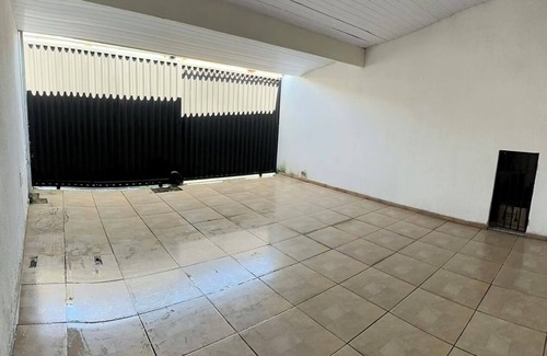 Sorocaba Apartment | Suite 01 Sorocaba in Alto da Boa Vista with garage