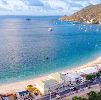 Grand Case Apartment | Suite 1 - Les pieds dans le sable de Grand-Case, un bien nouveau et rare dans la toute nouvelle résidence Mogador