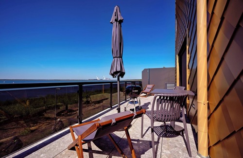Klitten Apartment | Suite #1 with lake view at Bärwalder See - SKAN-PARK