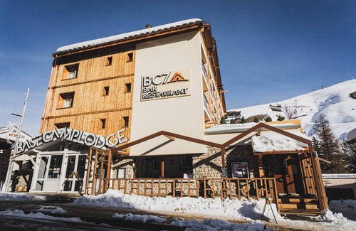 Les Deux Alpes Apartment | Suite avec Local à Skis | Balcon Vue Montagne | By LeaveTown
