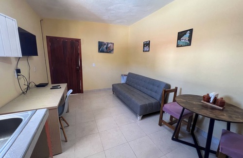 Tuxtla Gutierrez Apartment | Suite el Angel #2, ideal for resting in a spacious and serene space.