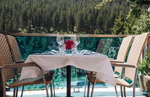Wald im Pinzgau House | Suite Königsleiten - Berghotel Ronach