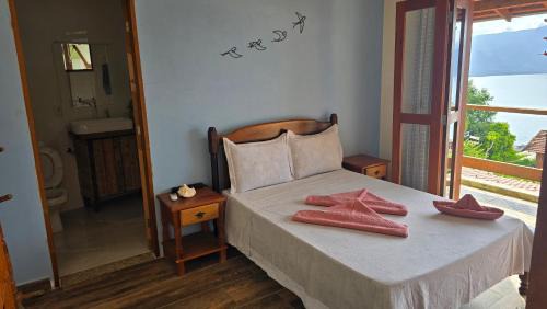 Ilhabela Historical Center Apartment | Suite Pássaros