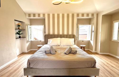Massino Visconti Apartment | Suite Reale