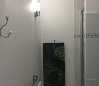 Labouheyre House | Suite Verte- wifi - gare- tennis- 2 chambres- chemin de saint jacques