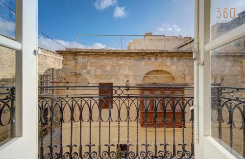 Birgu Apartment | Suite Victory in Historic Birgu, A Touch of Maltese Tradition by 360 Estates