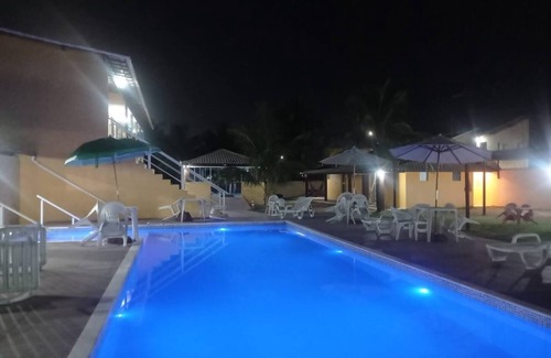 Barra Nova Apartment | Suite with queen-size bed, smart TV, air conditioning, minibar and bidet