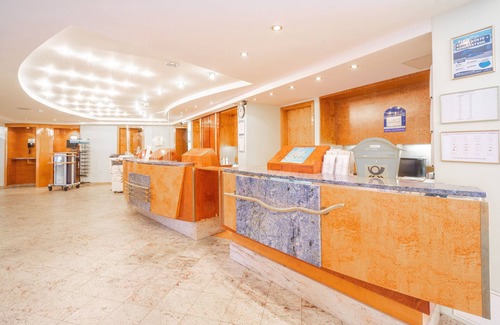 Binz House | Suite with city view - Arkona Strandhotel 4 star superior - directly on the beach!