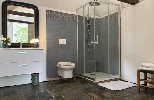 Murato Bed & Breakfast | Suite with garden and pool