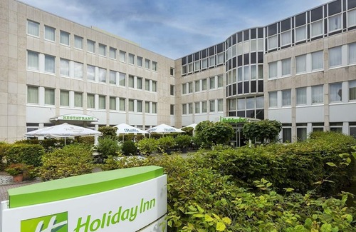 Neu-Isenburg Apartment | Suite with kitchenette for single and double use