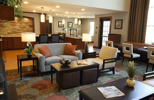 Dearborn Condo | Suite with Roll-in Shower | Indoor Pool, Hot Tub